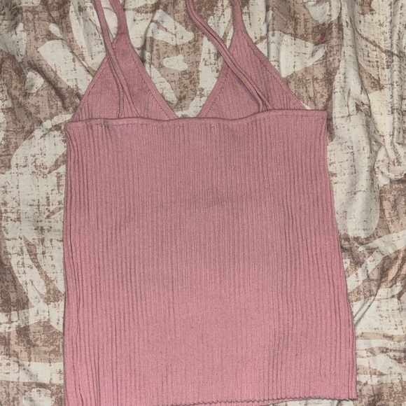 Pink tank - Picture 2 of 3